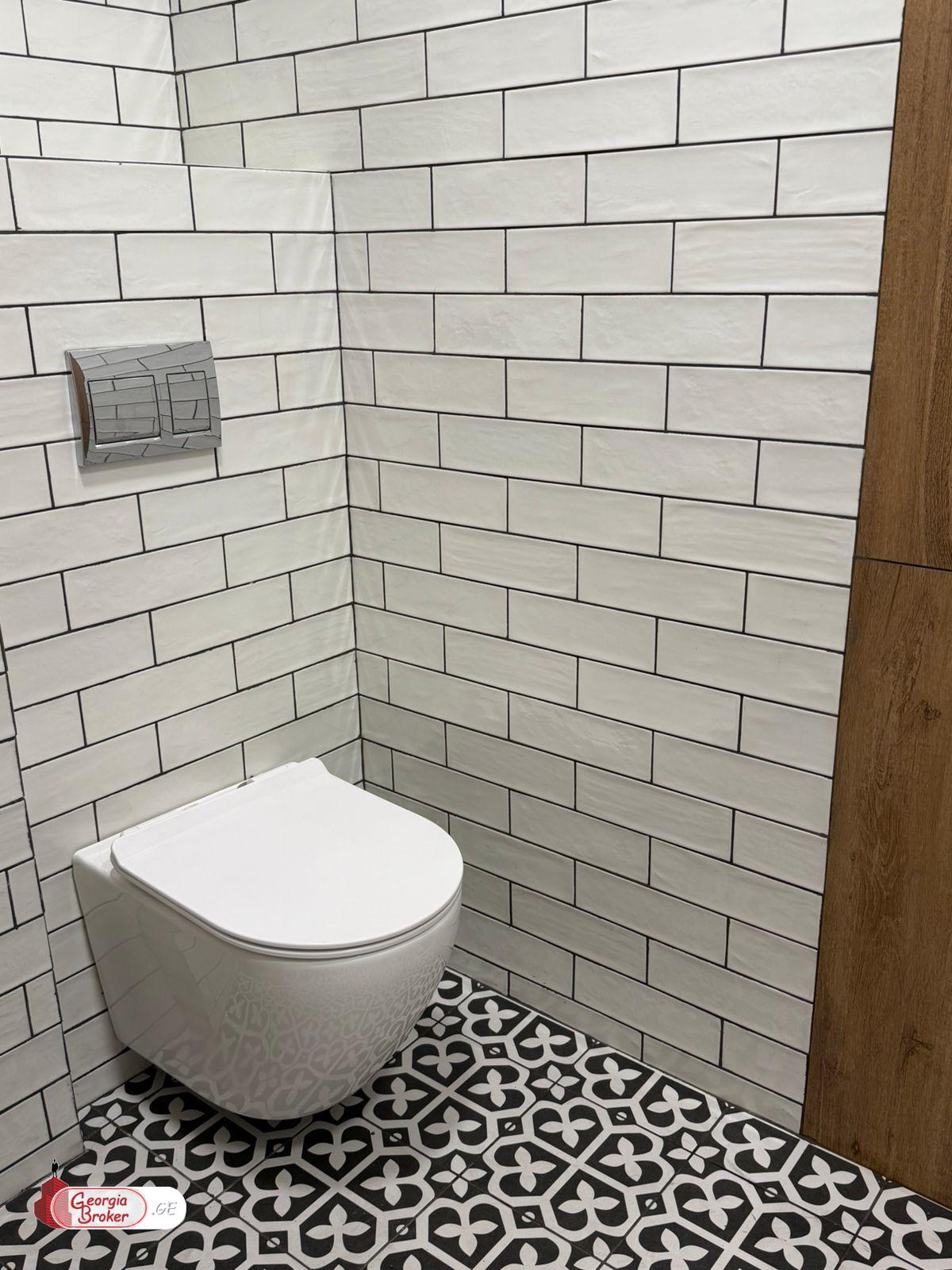 nearly repaired 3-room apartment for sale